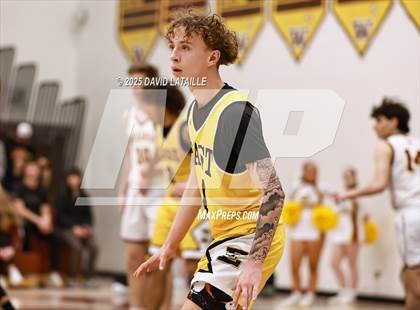 Thumbnail 3 in Windsor vs. Pueblo East (CHSAA 5A Round 1) photogallery.