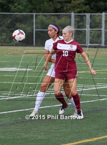 Thumbnail 3 in Bishop Watterson @ Olentangy Orange photogallery.