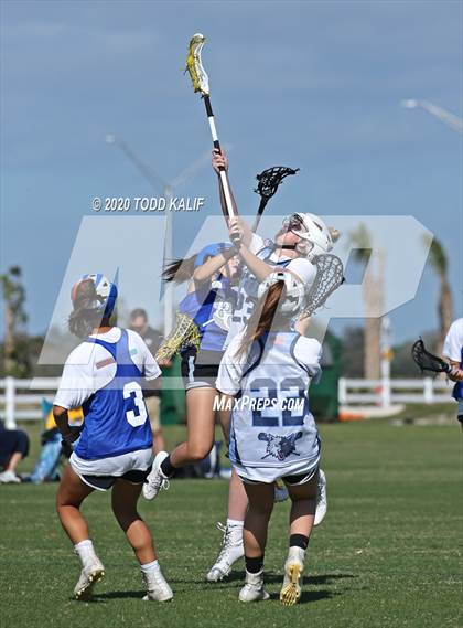 Thumbnail 2 in Newsome vs  Barron Collier (Pre-season Showcase) photogallery.