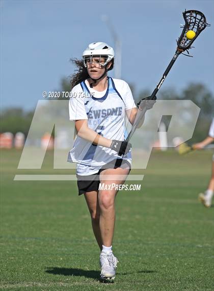 Thumbnail 1 in Newsome vs  Barron Collier (Pre-season Showcase) photogallery.