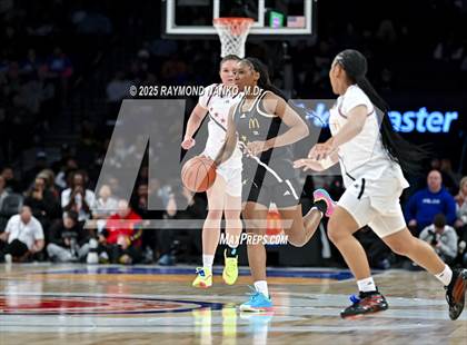 Thumbnail 3 in McDonald's All American Games  photogallery.