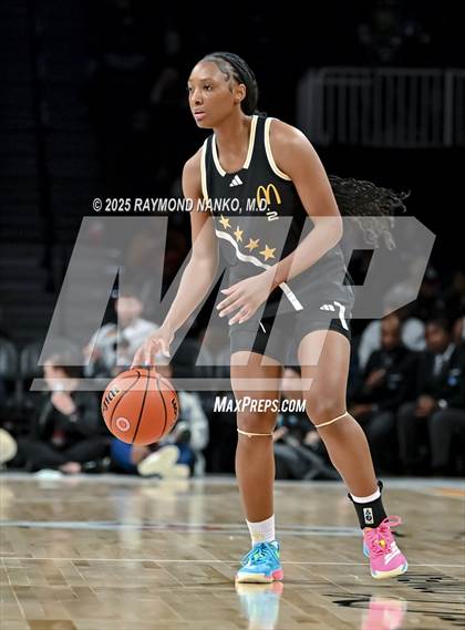 Thumbnail 2 in McDonald's All American Games  photogallery.