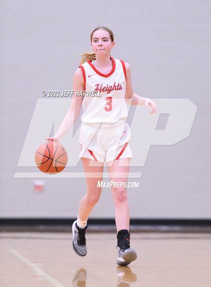 Thumbnail 1 in Cuyahoga Heights vs. Dalton (OHSAA D4 District Semifinal) photogallery.