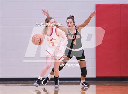 Thumbnail 3 in Cuyahoga Heights vs. Dalton (OHSAA D4 District Semifinal) photogallery.