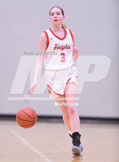 Thumbnail 3 in Cuyahoga Heights vs. Dalton (OHSAA D4 District Semifinal) photogallery.