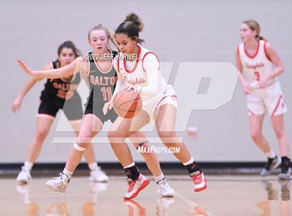 Thumbnail 1 in Cuyahoga Heights vs. Dalton (OHSAA D4 District Semifinal) photogallery.