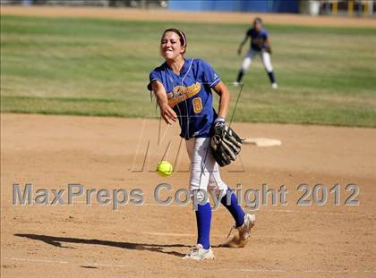 Thumbnail 3 in Loara @ San Dimas (CIF SS D4 Playoffs) photogallery.