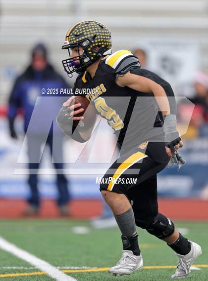 Thumbnail 3 in Avonworth @ Northwestern Lehigh (PIAA 3A Final) photogallery.