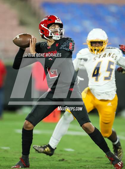 Thumbnail 2 in Muir vs Pasadena photogallery.