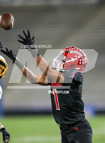Thumbnail 3 in Muir vs Pasadena photogallery.