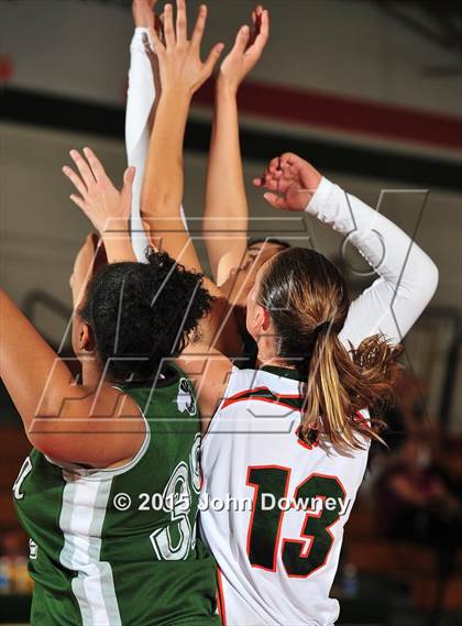 Thumbnail 2 in Murrieta Mesa @ Poly (Lady Bears Holiday Classic) photogallery.