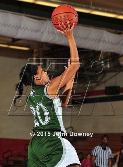 Thumbnail 2 in Murrieta Mesa @ Poly (Lady Bears Holiday Classic) photogallery.