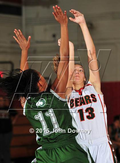 Thumbnail 2 in Murrieta Mesa @ Poly (Lady Bears Holiday Classic) photogallery.