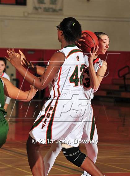 Thumbnail 1 in Murrieta Mesa @ Poly (Lady Bears Holiday Classic) photogallery.