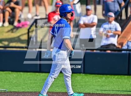 Thumbnail 1 in Carthage vs. Spring Hill (UIL 4A D2 Region Final Game 3) photogallery.
