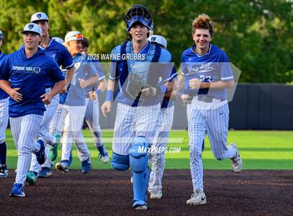 Thumbnail 2 in Carthage vs. Spring Hill (UIL 4A D2 Region Final Game 3) photogallery.