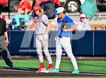 Thumbnail 1 in Carthage vs. Spring Hill (UIL 4A D2 Region Final Game 3) photogallery.