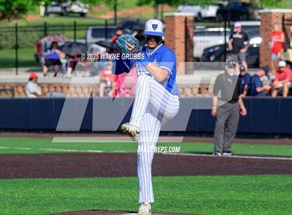 Thumbnail 3 in Carthage vs. Spring Hill (UIL 4A D2 Region Final Game 3) photogallery.