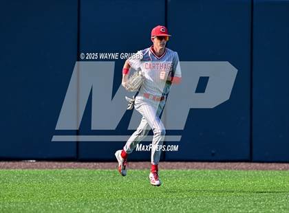 Thumbnail 1 in Carthage vs. Spring Hill (UIL 4A D2 Region Final Game 3) photogallery.