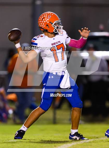 Thumbnail 1 in Glenn @ North Davidson photogallery.