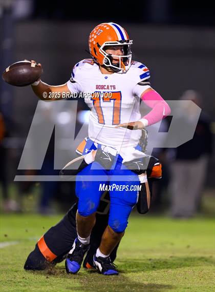 Thumbnail 2 in Glenn @ North Davidson photogallery.