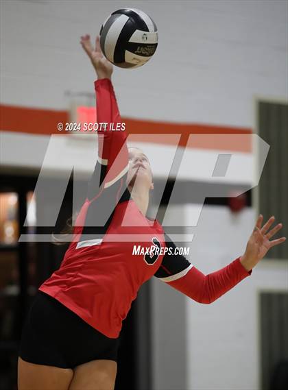 Thumbnail 3 in Circleville @ Amanda-Clearcreek photogallery.