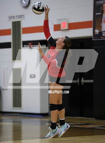 Thumbnail 3 in Circleville @ Amanda-Clearcreek photogallery.