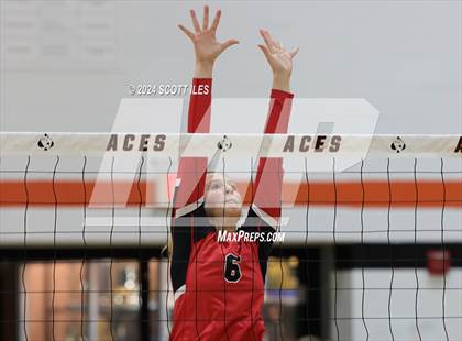 Thumbnail 3 in Circleville @ Amanda-Clearcreek photogallery.