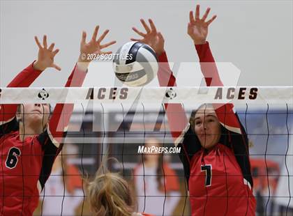 Thumbnail 2 in Circleville @ Amanda-Clearcreek photogallery.