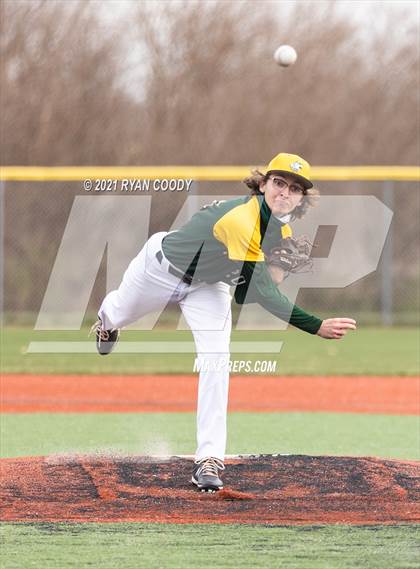 Thumbnail 1 in South @ Olathe South photogallery.