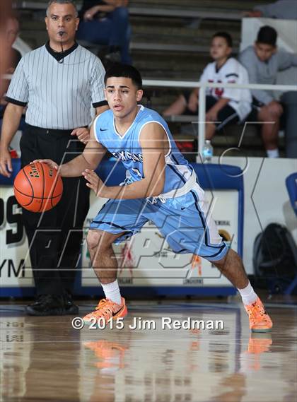 Thumbnail 2 in Pearce vs. Sam Rayburn (McDonald's Texas Invitational) photogallery.