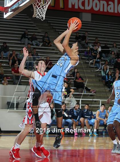 Thumbnail 2 in Pearce vs. Sam Rayburn (McDonald's Texas Invitational) photogallery.