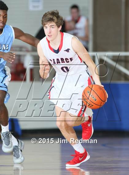 Thumbnail 1 in Pearce vs. Sam Rayburn (McDonald's Texas Invitational) photogallery.