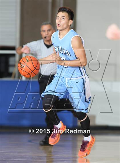 Thumbnail 2 in Pearce vs. Sam Rayburn (McDonald's Texas Invitational) photogallery.