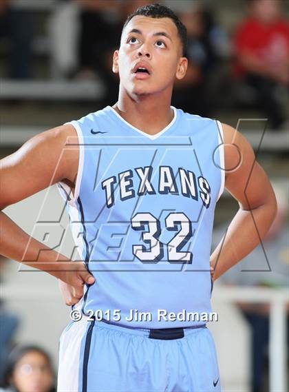 Thumbnail 1 in Pearce vs. Sam Rayburn (McDonald's Texas Invitational) photogallery.