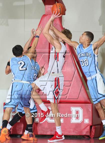 Thumbnail 2 in Pearce vs. Sam Rayburn (McDonald's Texas Invitational) photogallery.