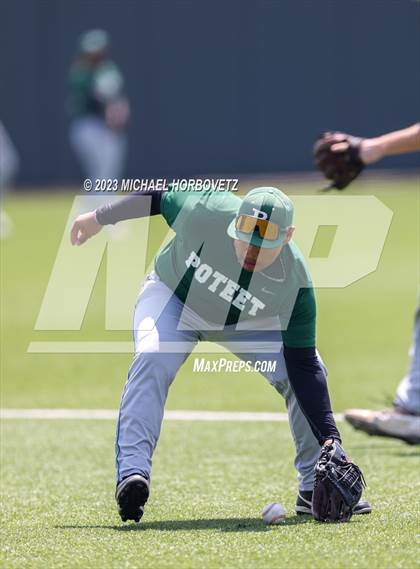 Thumbnail 3 in Wakeland vs. Poteet (UIL 5A Regional Quarterfinals) photogallery.