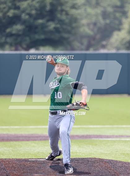 Thumbnail 3 in Wakeland vs. Poteet (UIL 5A Regional Quarterfinals) photogallery.