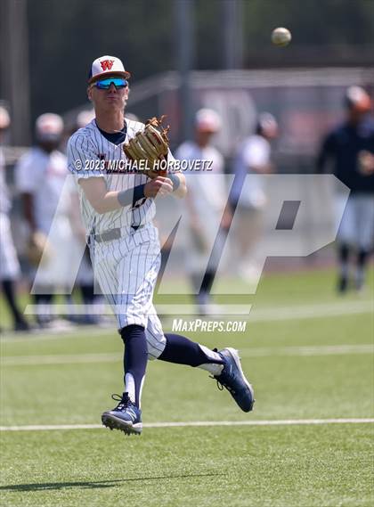Thumbnail 3 in Wakeland vs. Poteet (UIL 5A Regional Quarterfinals) photogallery.