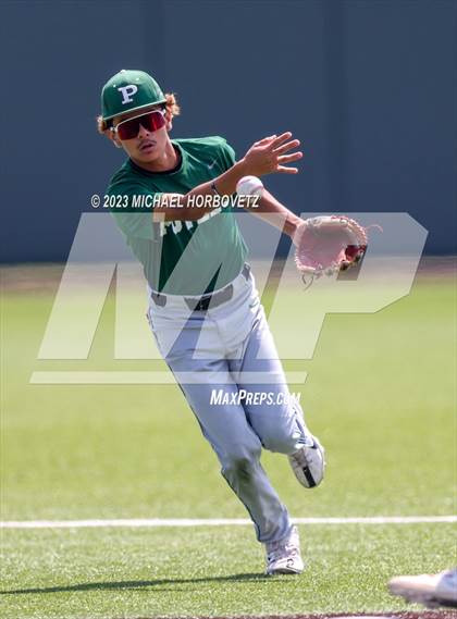 Thumbnail 1 in Wakeland vs. Poteet (UIL 5A Regional Quarterfinals) photogallery.
