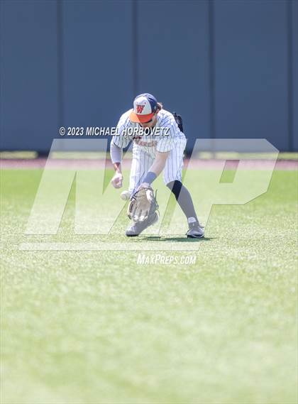 Thumbnail 2 in Wakeland vs. Poteet (UIL 5A Regional Quarterfinals) photogallery.