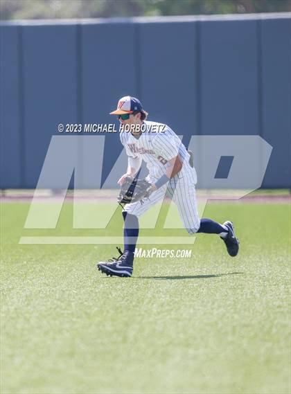 Thumbnail 3 in Wakeland vs. Poteet (UIL 5A Regional Quarterfinals) photogallery.