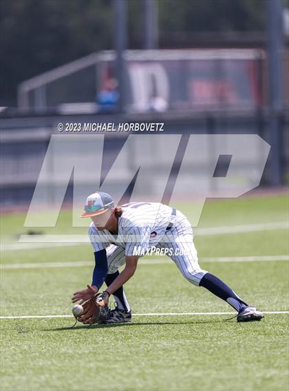 Thumbnail 2 in Wakeland vs. Poteet (UIL 5A Regional Quarterfinals) photogallery.
