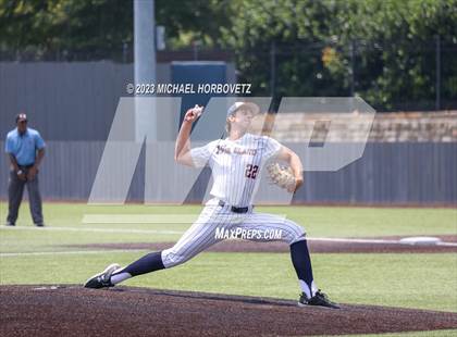 Thumbnail 3 in Wakeland vs. Poteet (UIL 5A Regional Quarterfinals) photogallery.
