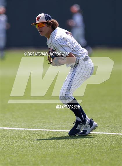 Thumbnail 3 in Wakeland vs. Poteet (UIL 5A Regional Quarterfinals) photogallery.