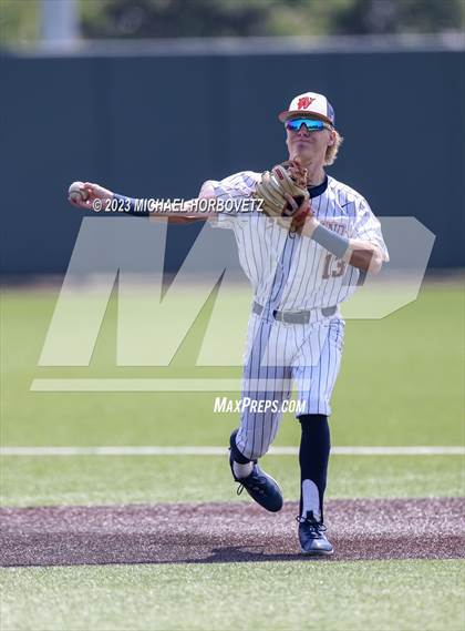 Thumbnail 3 in Wakeland vs. Poteet (UIL 5A Regional Quarterfinals) photogallery.