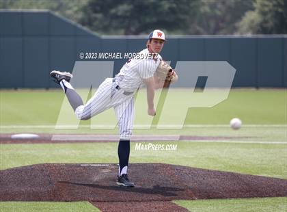 Thumbnail 3 in Wakeland vs. Poteet (UIL 5A Regional Quarterfinals) photogallery.