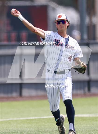 Thumbnail 3 in Wakeland vs. Poteet (UIL 5A Regional Quarterfinals) photogallery.