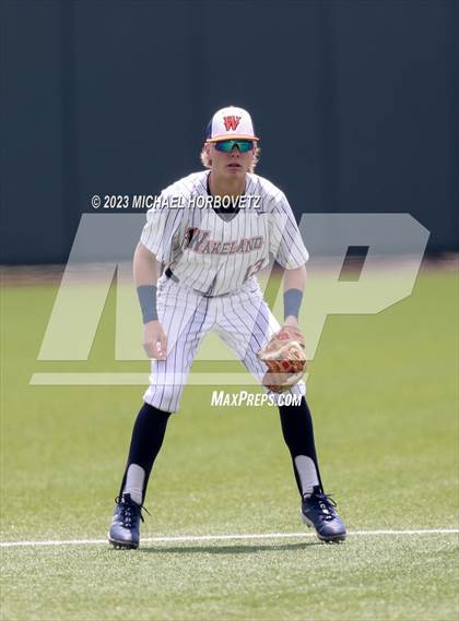 Thumbnail 3 in Wakeland vs. Poteet (UIL 5A Regional Quarterfinals) photogallery.