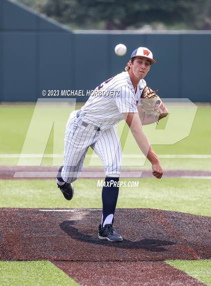 Thumbnail 2 in Wakeland vs. Poteet (UIL 5A Regional Quarterfinals) photogallery.